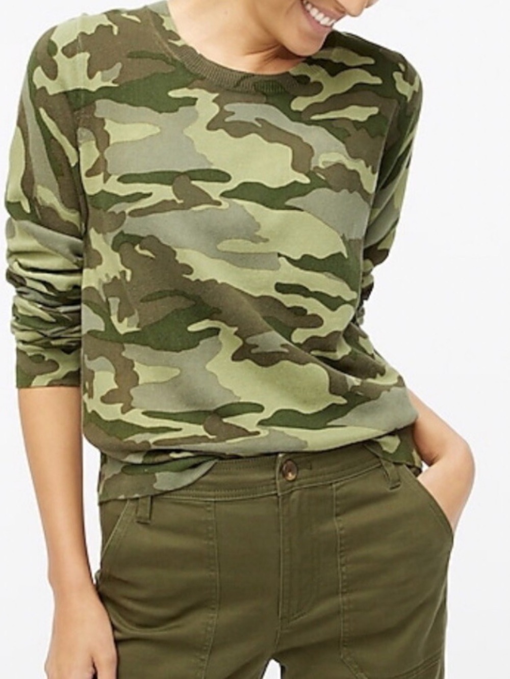 🩷 J. Crew Women's Camouflage Teddie Crewneck Sweater - Olive & Dark Green Camo L